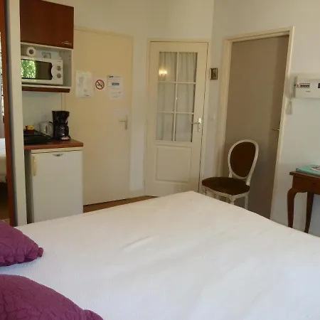 La Maison De Velours Bed & Breakfast *
